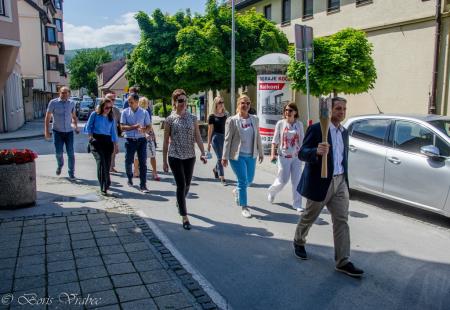 Foto utrinki olimpijska bakla v Laškem 4